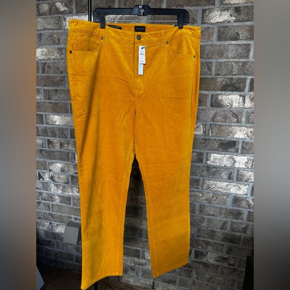 Talbots STRETCH CORDUROY STRAIGHT LEG PANTS Size 18 - Picture 2 of 10